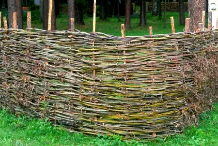 ограда из ивы ограда из ивы