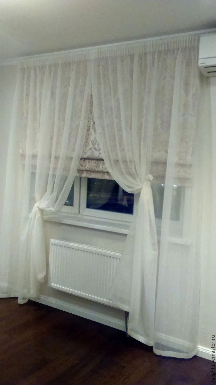 Французская шторка жалюзи на окно из ткани